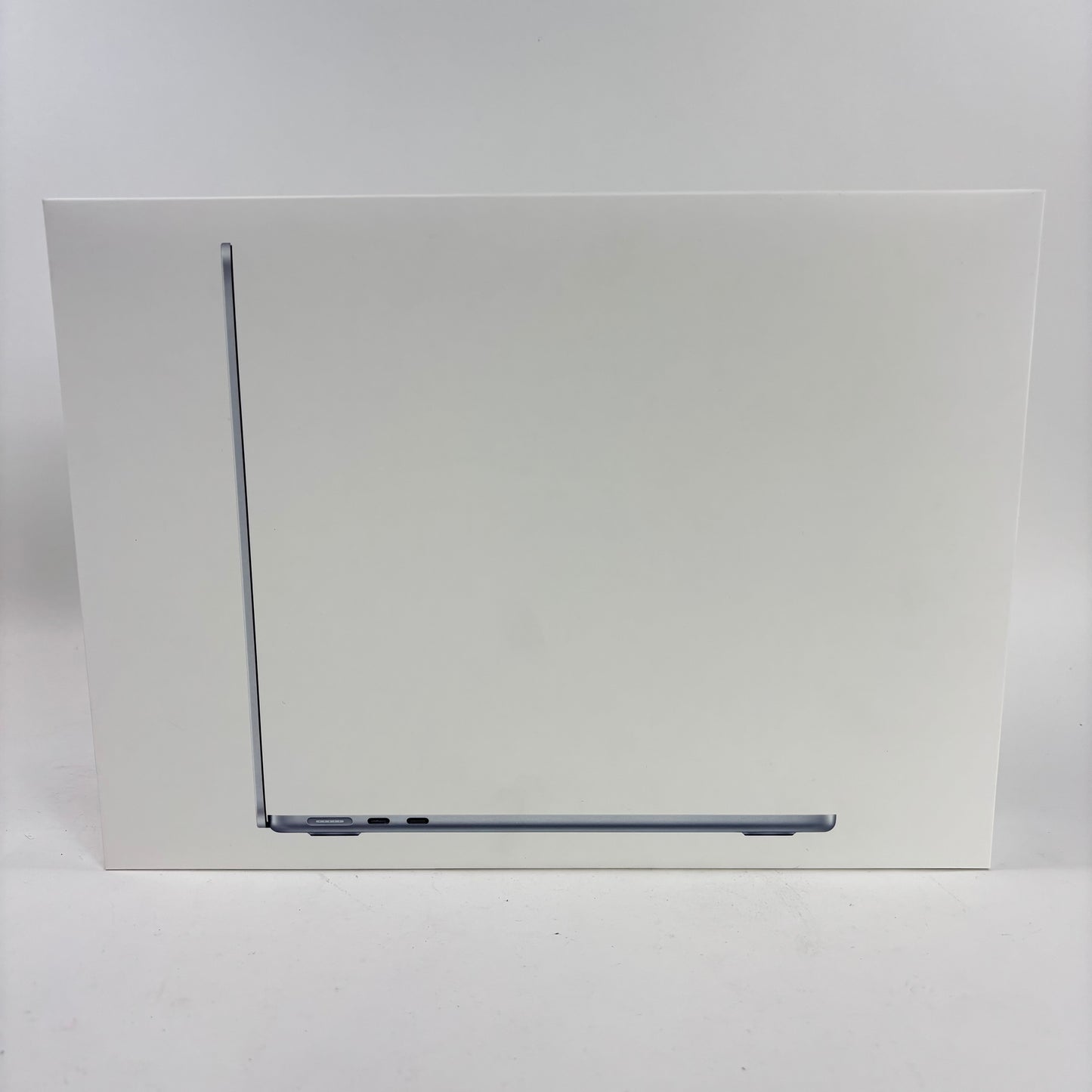 New 2025 Apple MacBook Air 13.6" M4 8C GPU 4.5GHz 16GB RAM 256GB SSD MC6T4LL/A