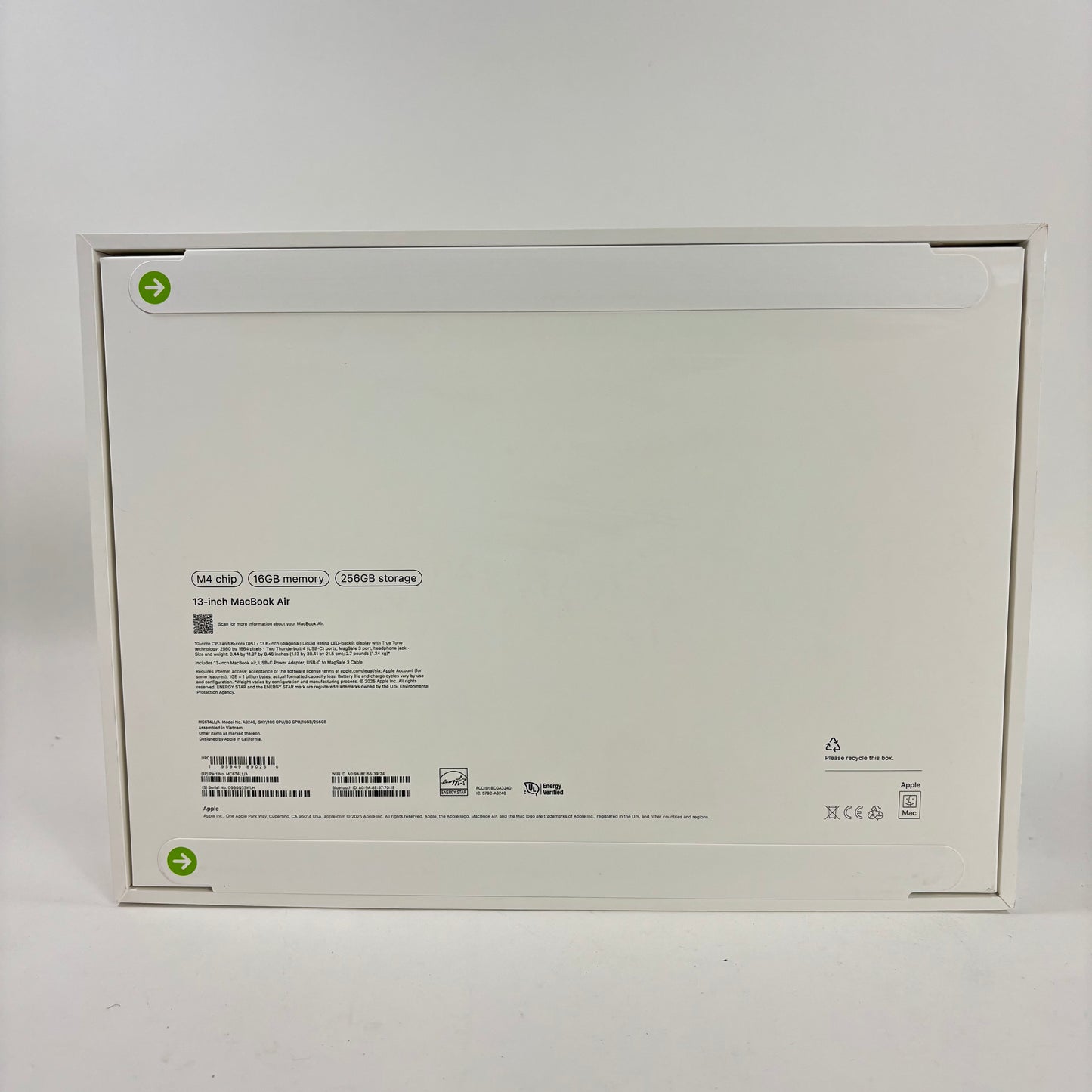 New 2025 Apple MacBook Air 13.6" M4 8C GPU 4.5GHz 16GB RAM 256GB SSD MC6T4LL/A