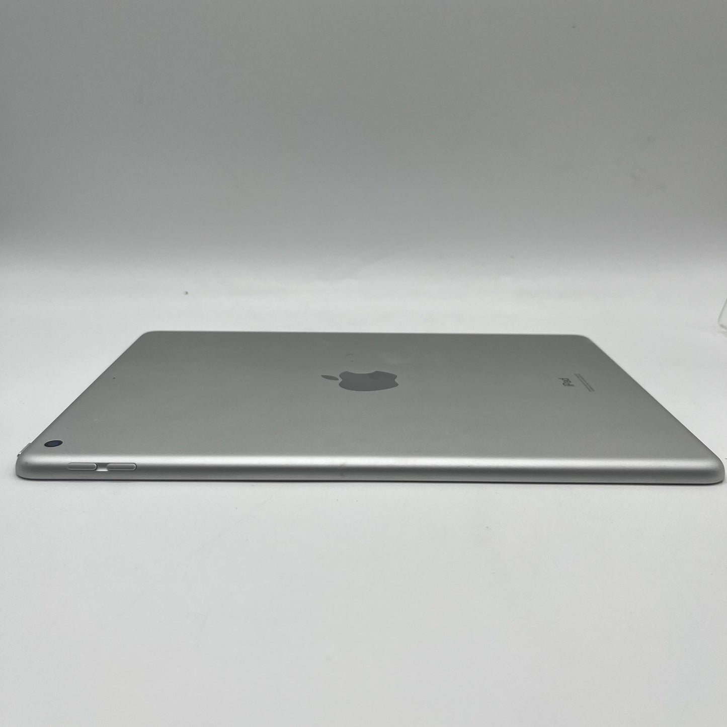 WiFi Only Apple iPad 8th Gen 128GB Silver MYLE2LL/A
