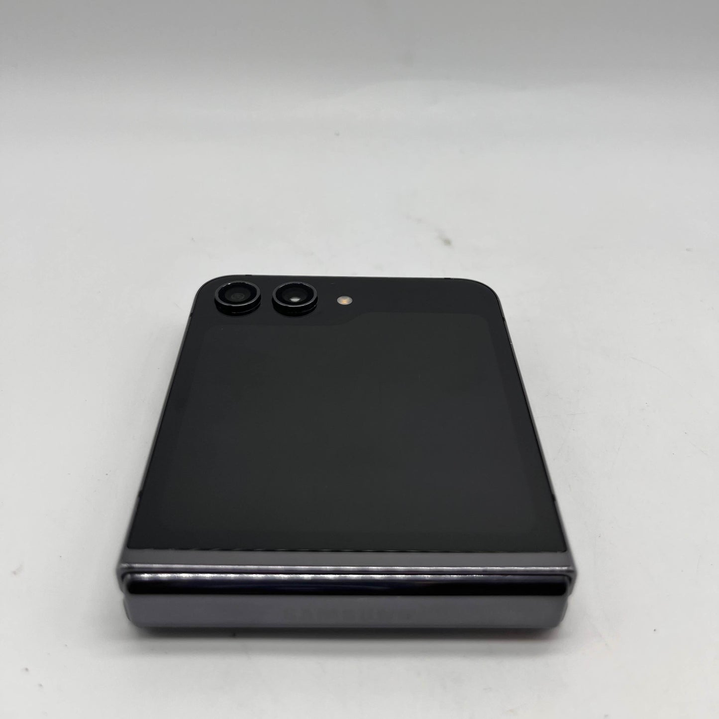 Verizon Samsung Galaxy Z Flip5 4GB RAM 256GB SM-F731U Graphite