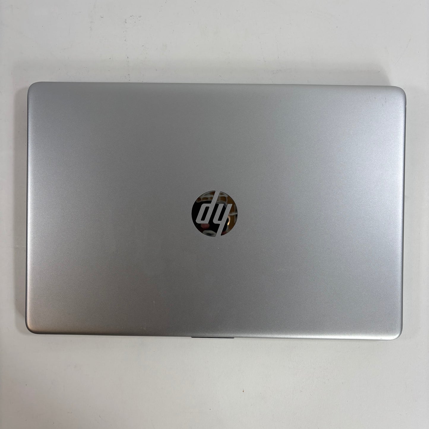 HP Laptop 15-DY2131WM 15.6" i3-1115G4 3.0GHz 8GB RAM 256GB SSD