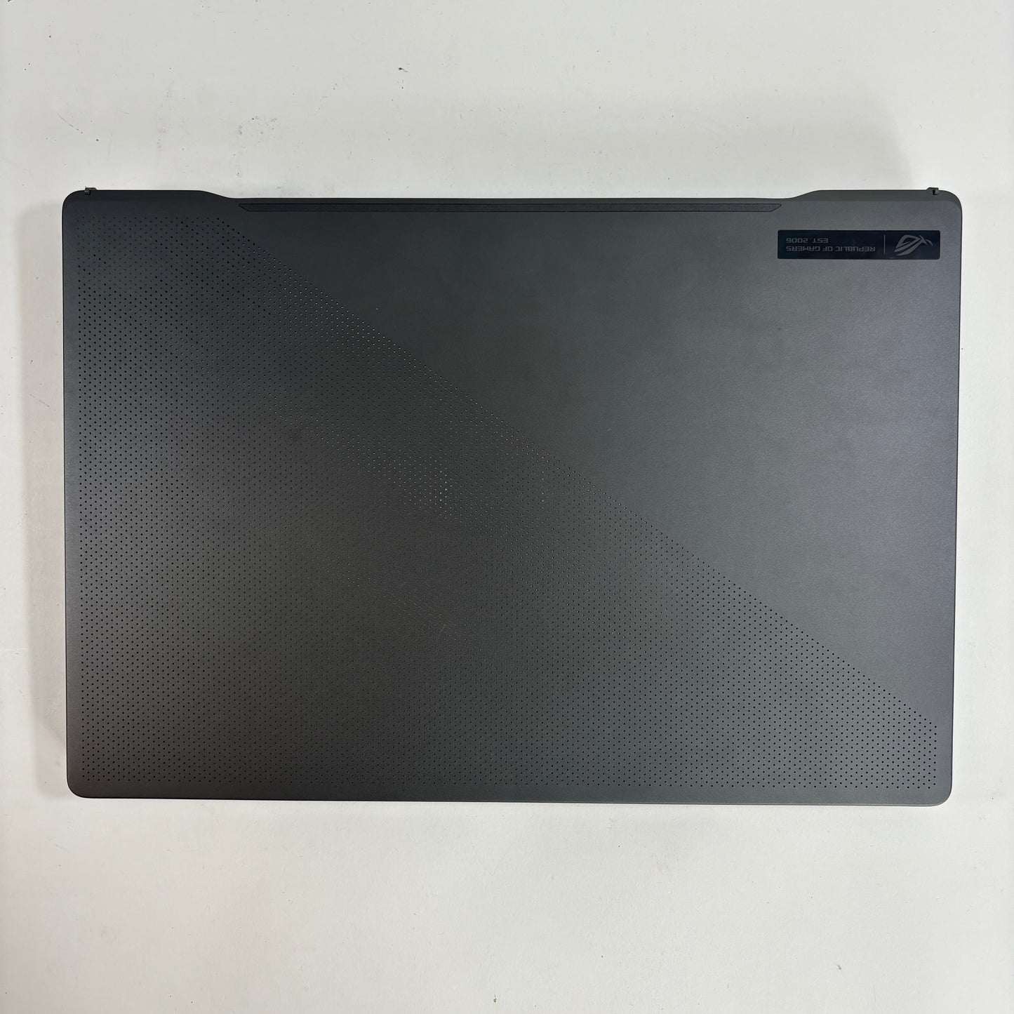 Asus ROG Zephyrus G16 GU603VI 16" i7-13620H 2.4GHz 16GB RAM 1TB SSD RTX 4070