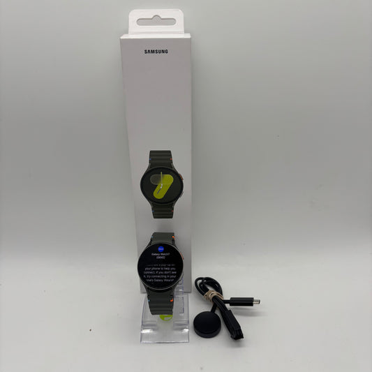 WiFi Only Samsung Galaxy Watch7 44mm Aluminum SM-L315U Green