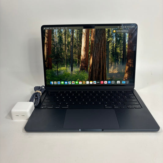2024 Apple MacBook Air 13.6" M3 10C GPU 4.0GHz 8GB RAM 512GB SSD MRXW3LL/A